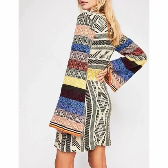 NWT Free People Womens Bell Sleeve V Neck Patchwork Knit Sweater Dress Multi S - Picture 3 of 13